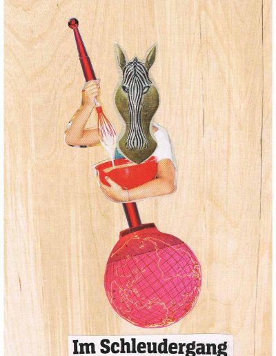 Im Schleudergang - 100 Vorurteile - Collage, A4 Holz - Lackiert - von Dima Dobrovolskij