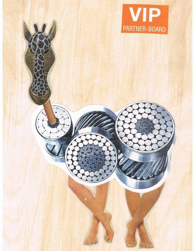 Vip Partnerboard - 100 Vorurteile - Collage, A4 Holz - Lackiert - von Dima Dobrovolskij