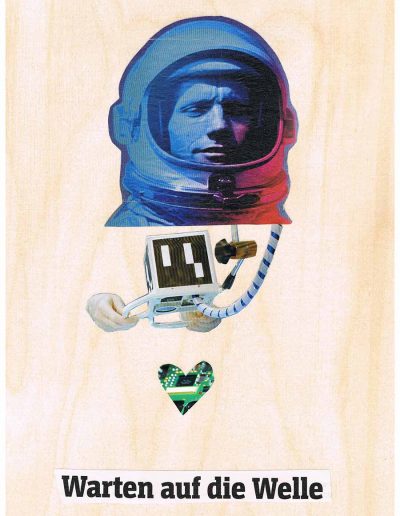 Warten auf die Welle - 100 Vorurteile - Collage, A4 Holz - Lackiert - von Dima Dobrovolskij