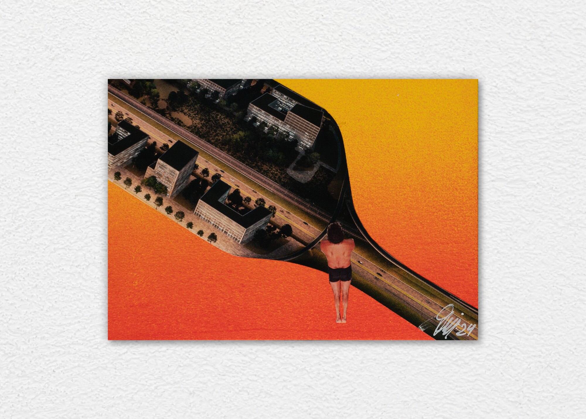 Originalcollage „Jump into the Bottle“ in Wandansicht von Dima Dobrovolskij